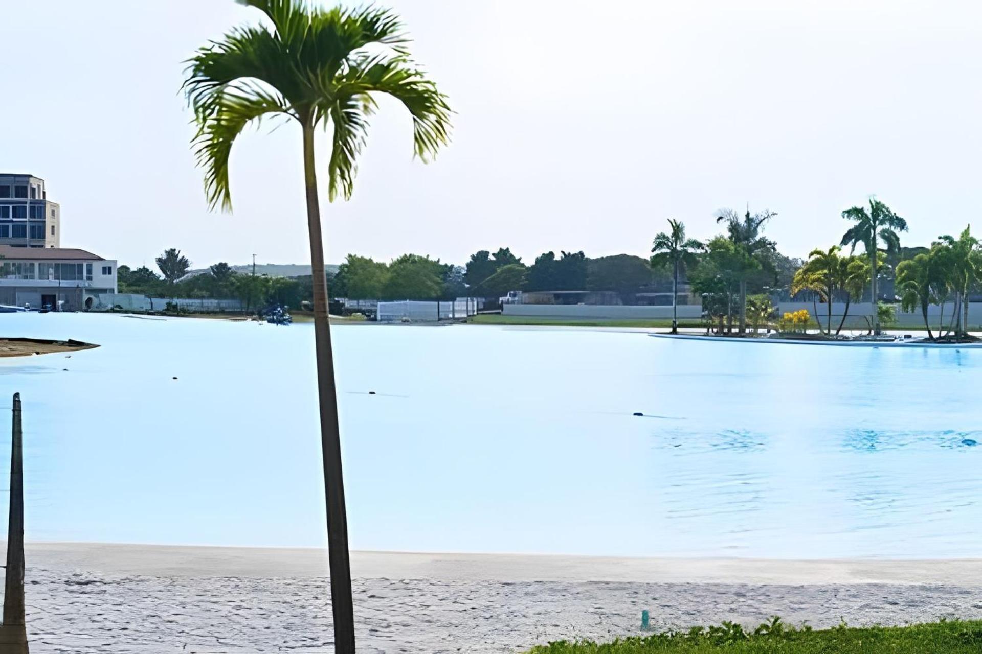 Vista Impresionante Y Cama King En Baia Kristal *